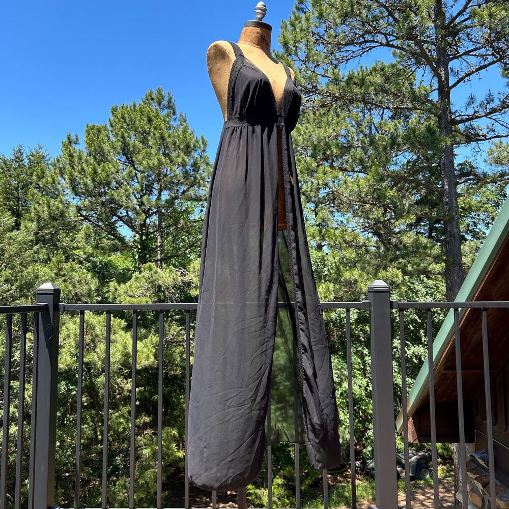 Vintage 80s/90s Black Sheer Chiffon Deep V Maxi Boho Grecian Goth Negligee Gown